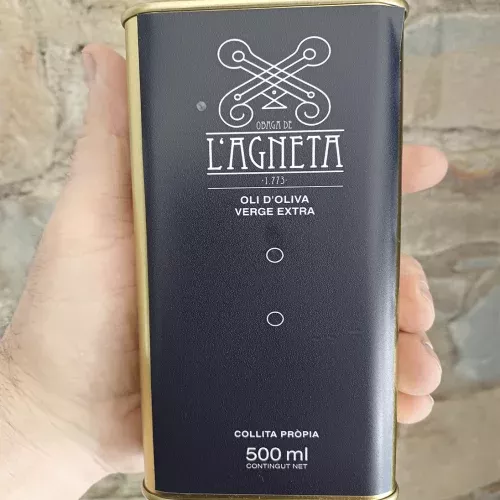 Corbella extra virgin olive oil from Obaga de l’Agneta